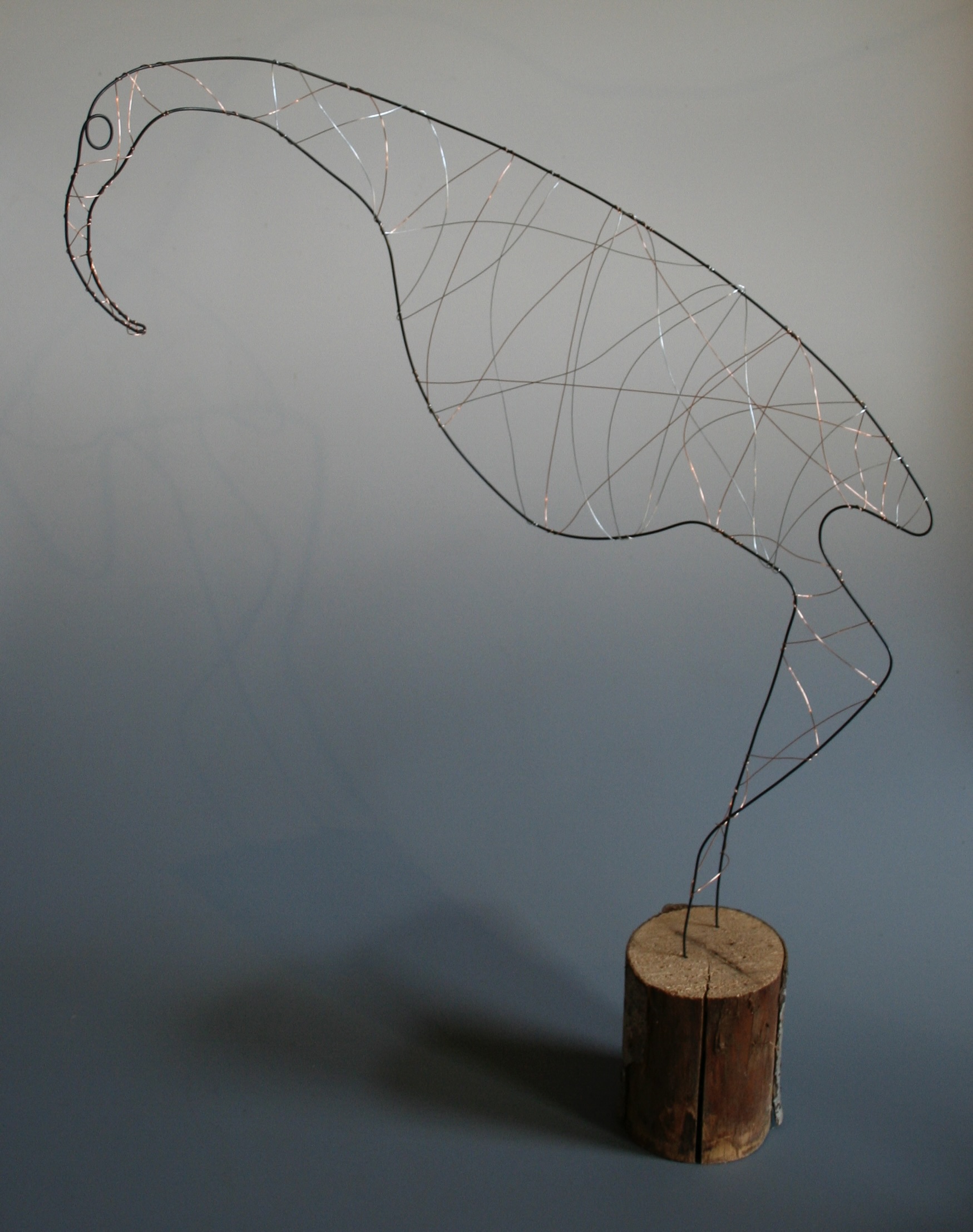 Wire bird sculpture