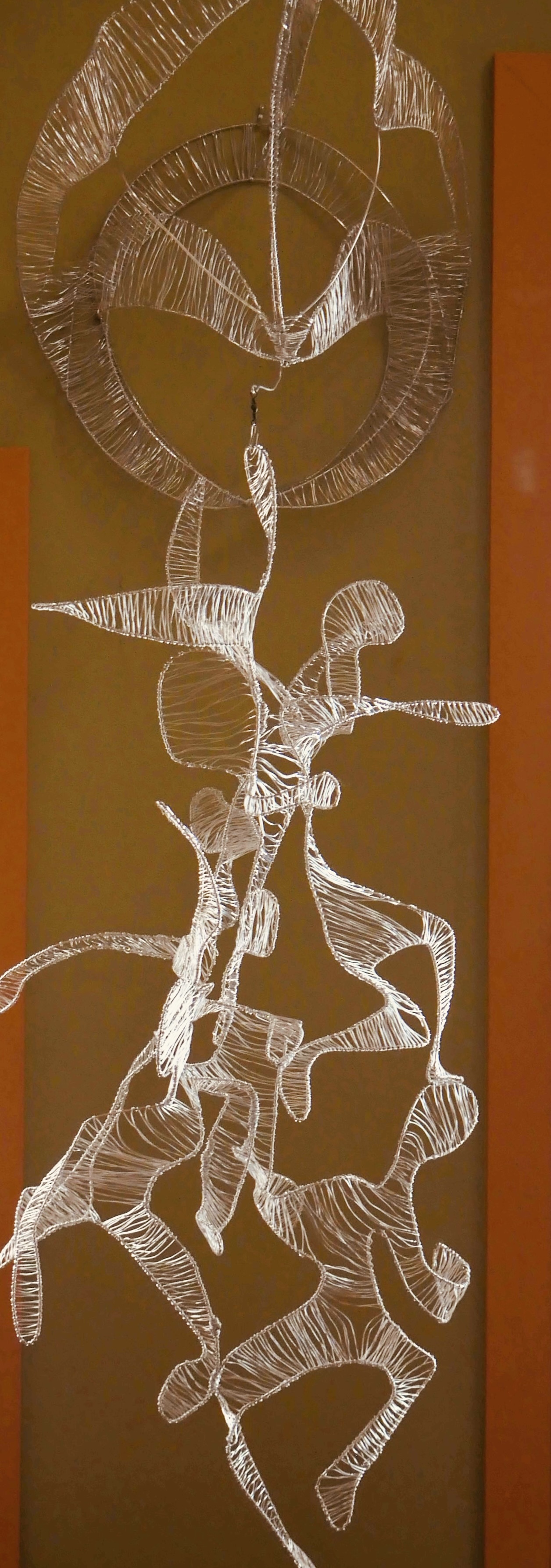 Wire figure sculpture