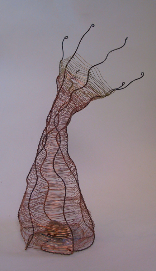 Wire vessel sculpture