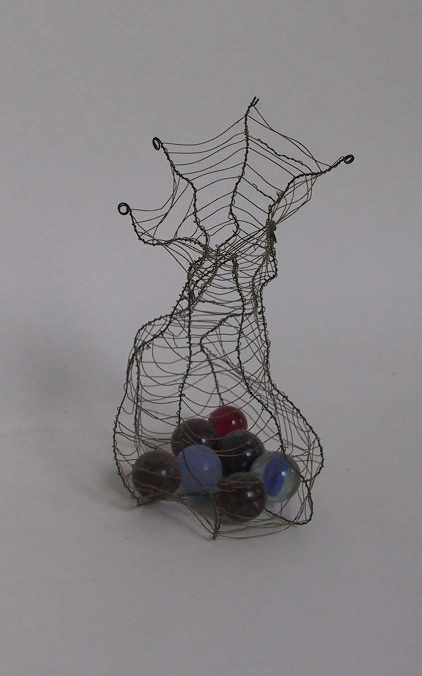 Wire vessel sculpture